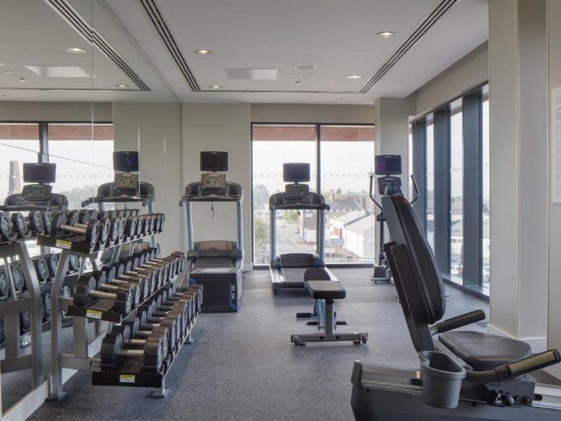 Hilton Garden Inn Stoke On Trent Экстерьер фото