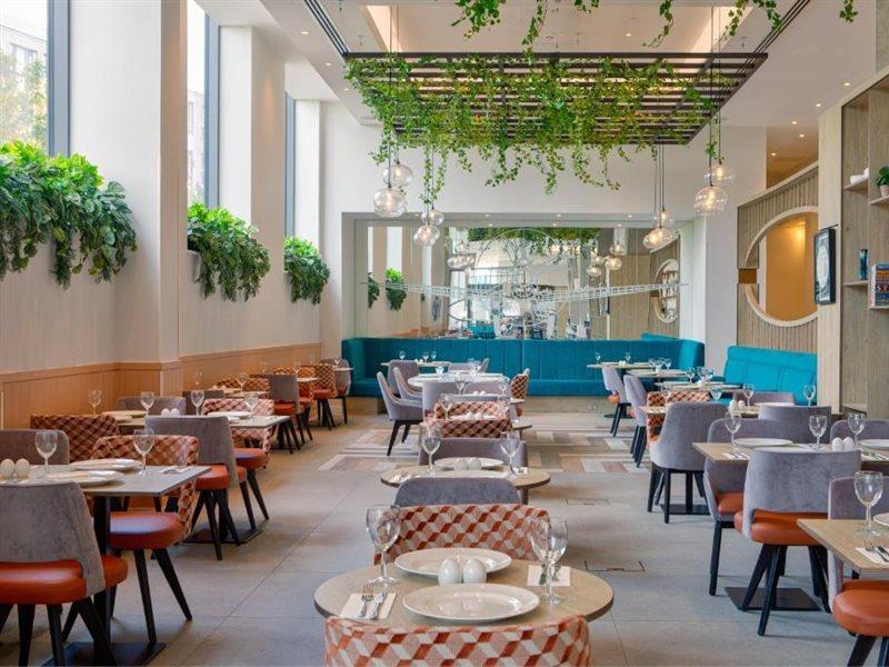 Hilton Garden Inn Stoke On Trent Экстерьер фото