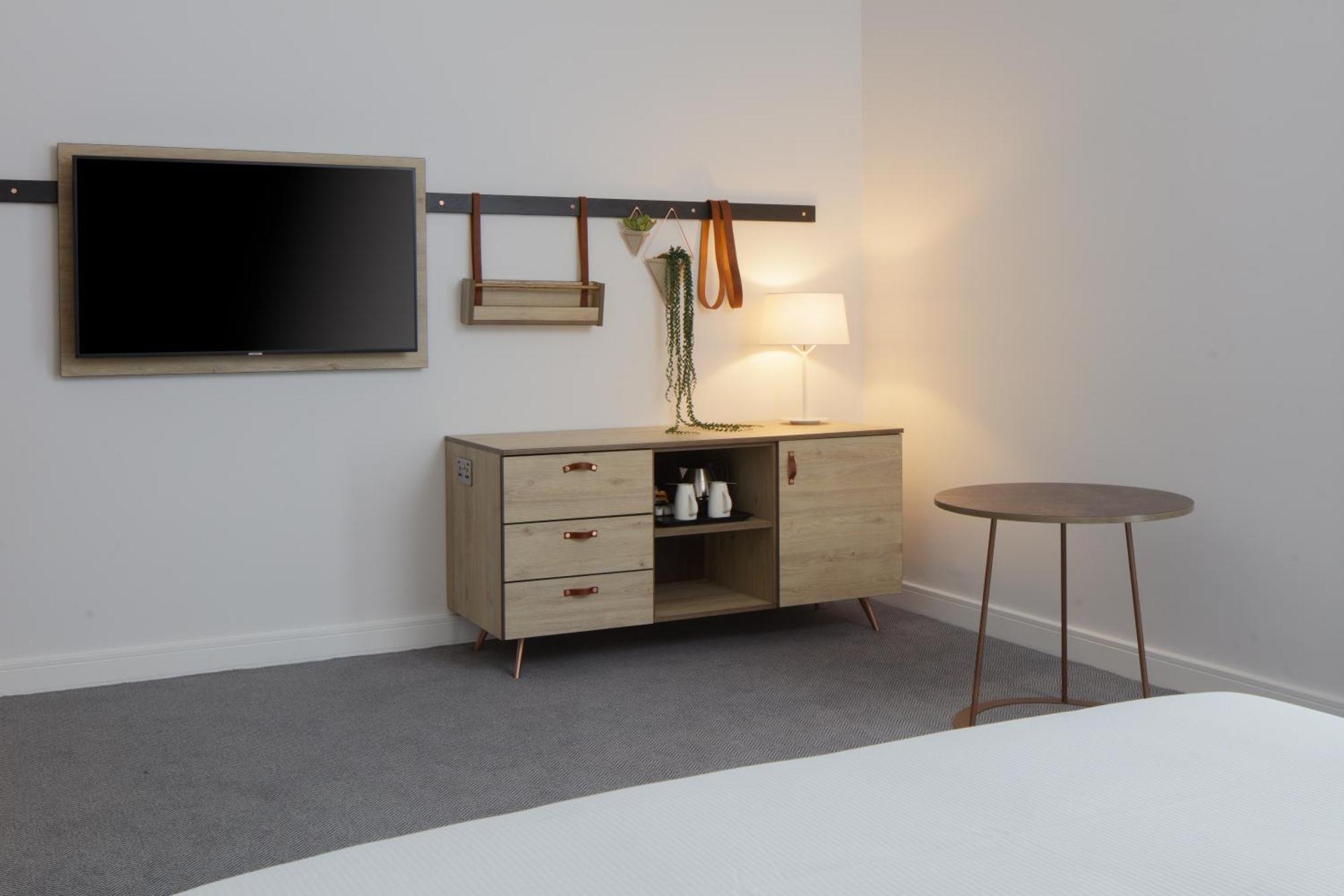 Hilton Garden Inn Stoke On Trent Экстерьер фото