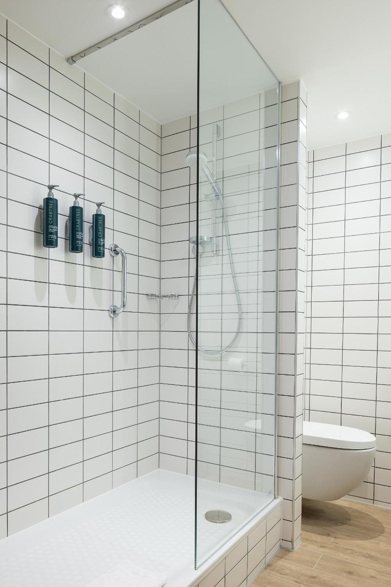 Hilton Garden Inn Stoke On Trent Экстерьер фото