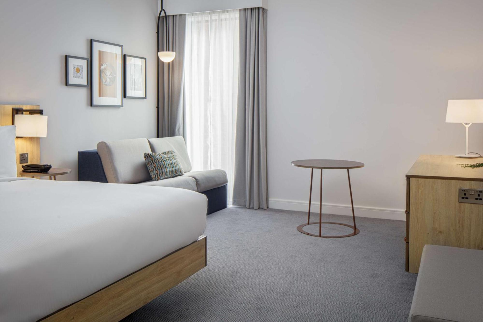 Hilton Garden Inn Stoke On Trent Экстерьер фото