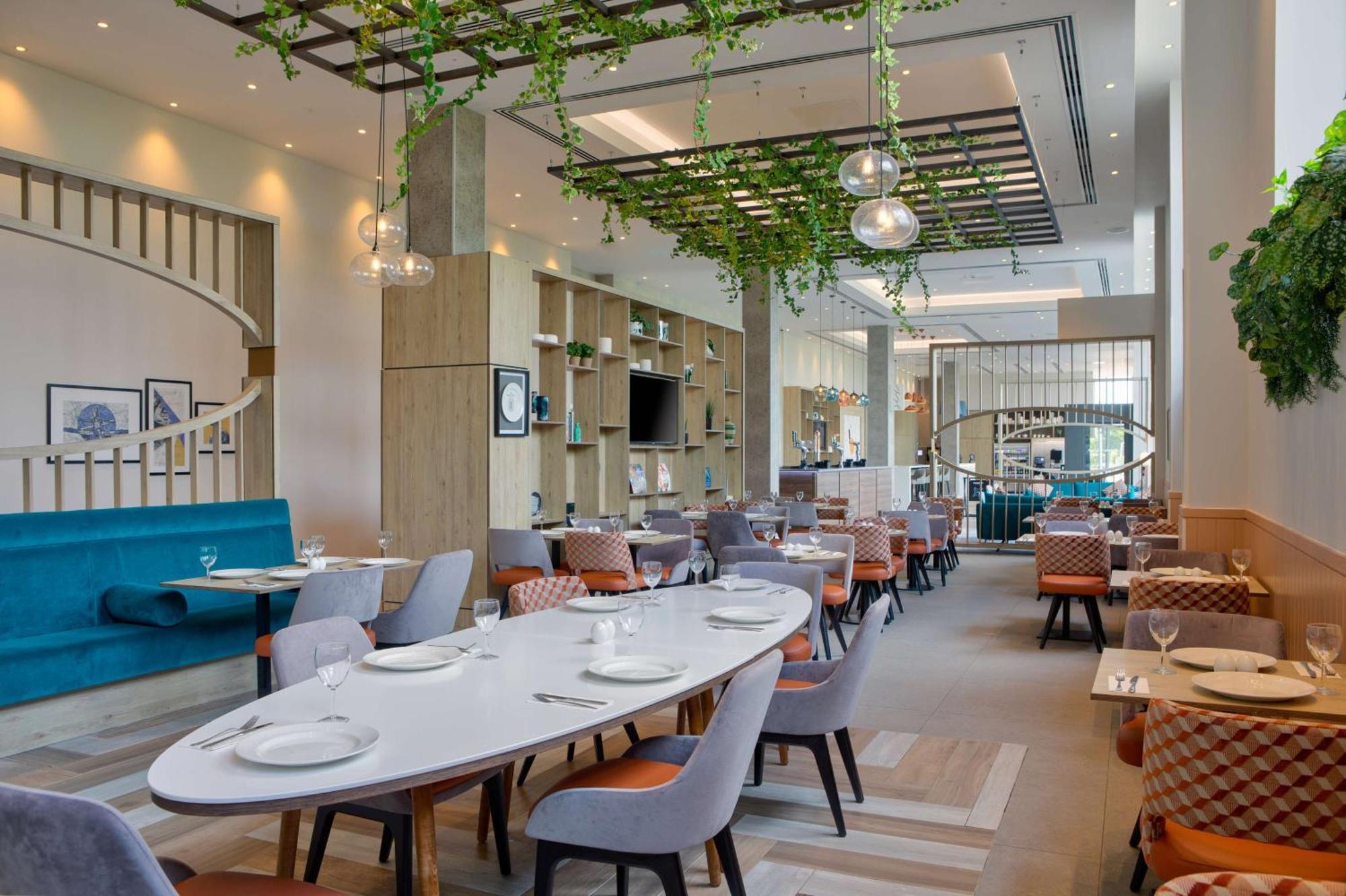 Hilton Garden Inn Stoke On Trent Экстерьер фото